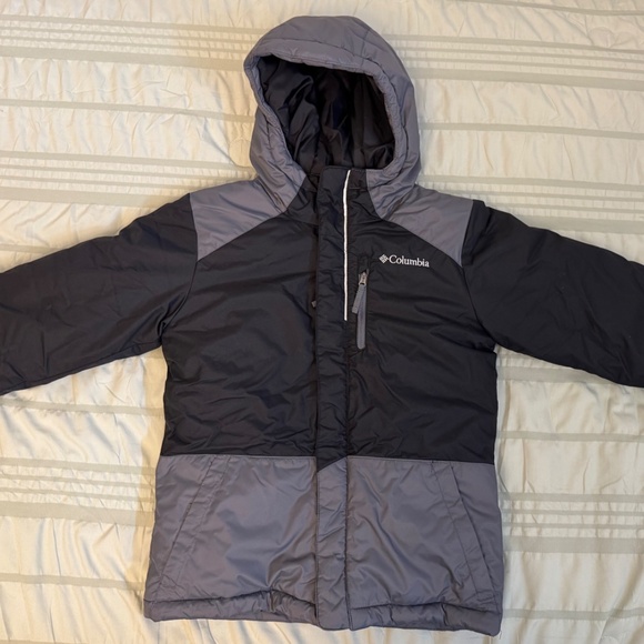 Columbia Coat - Picture 2 of 6